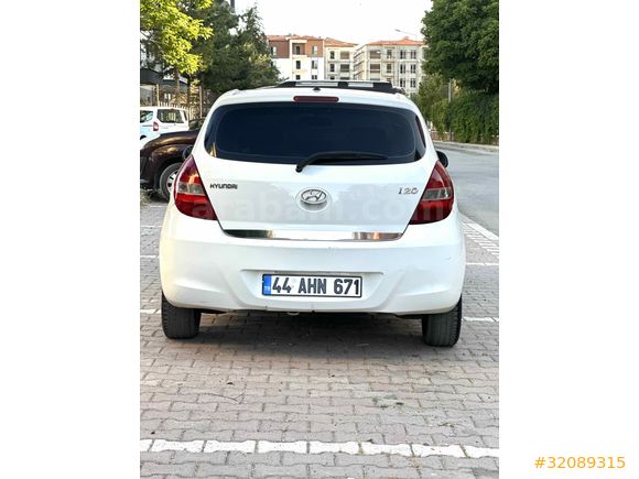 Sahibinden Hyundai i20 1.2 MPI Team 2012 Model 
