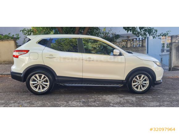 Sahibinden Nissan Qashqai 1.2 DIG-T Visia 2014 Model