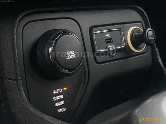 GARAJ ELİT`ten TERTEMİZ 4*4 JEEP RENEGATE
