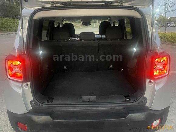 GARAJ ELİT`ten TERTEMİZ 4*4 JEEP RENEGATE