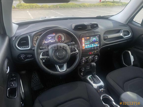 GARAJ ELİT`ten TERTEMİZ 4*4 JEEP RENEGATE