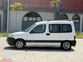 HEDEF AUTO'DAN KLİMALI 2003 BERLINGO 1.9 ÇİFT SÜRGÜ