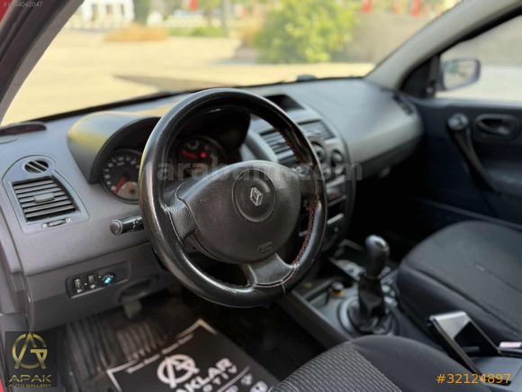 RENAULT MEGANE 2