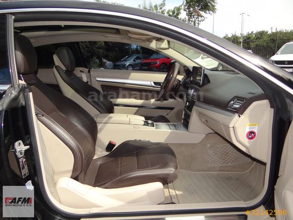 AFM'DEN 2013 MODEL FULL DOLU CAM TAVANLI MERCEDES E 250 OTOMATİK