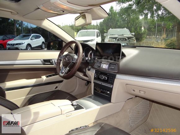 AFM'DEN 2013 MODEL FULL DOLU CAM TAVANLI MERCEDES E 250 OTOMATİK