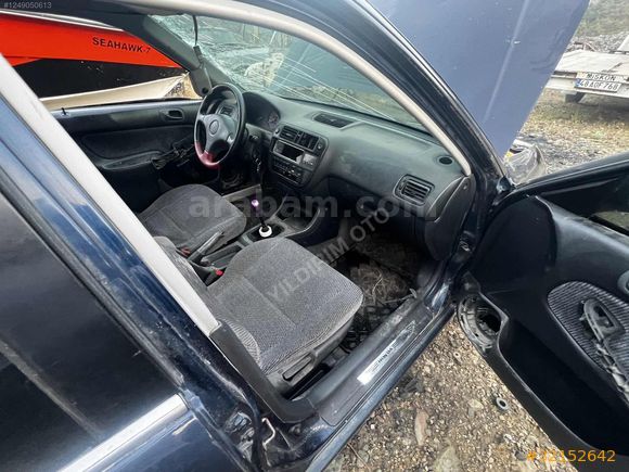 HONDA CİVİC 1.6 İES HURDA BELGELİ