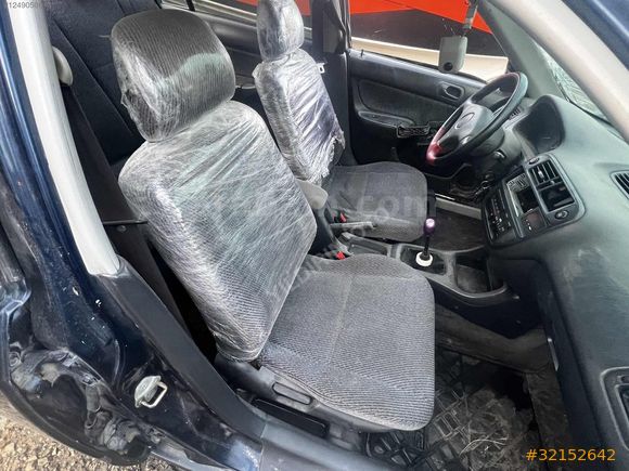 HONDA CİVİC 1.6 İES HURDA BELGELİ