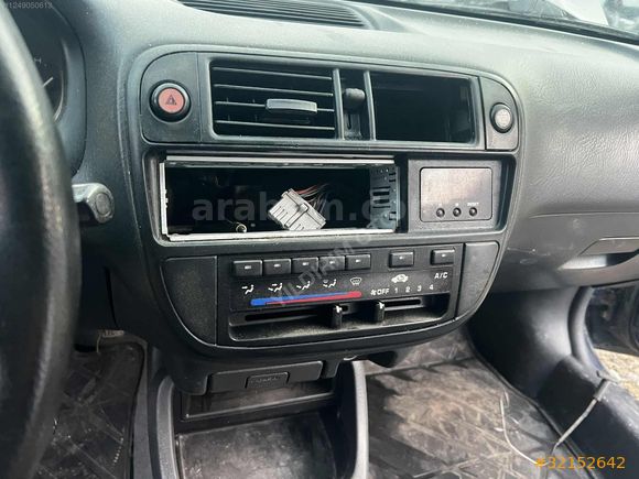 HONDA CİVİC 1.6 İES HURDA BELGELİ