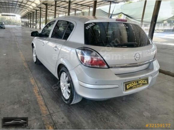 ERDAL HOCA OTO GALERİDWEN OPEL ASTRA ESSENTİA 2012 MODEL
