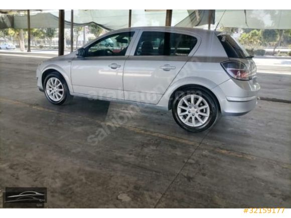 ERDAL HOCA OTO GALERİDWEN OPEL ASTRA ESSENTİA 2012 MODEL