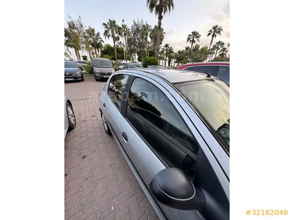 Sahibinden Peugeot 206 1.4 HDi X-Design 2006 Model  305.500 km Gri (metalik)