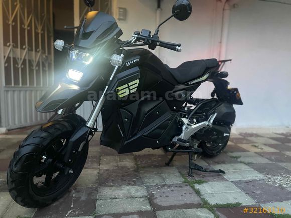 3100 KM Yuki Hammer 125 cc