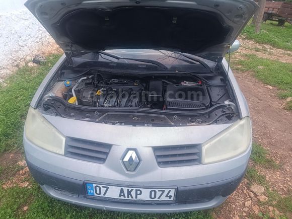 *Özel plakali*Sahibinden Renault Megane 2 1.4 Authentique