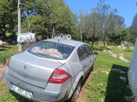 *Özel plakali*Sahibinden Renault Megane 2 1.4 Authentique