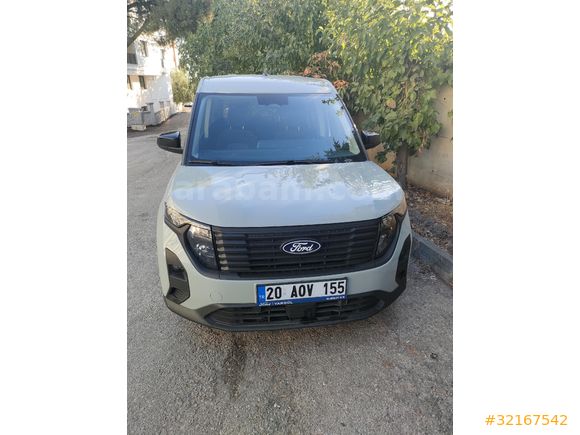 Ford Tourneo Courier 1.0 EcoBoost Deluxe Otomatik