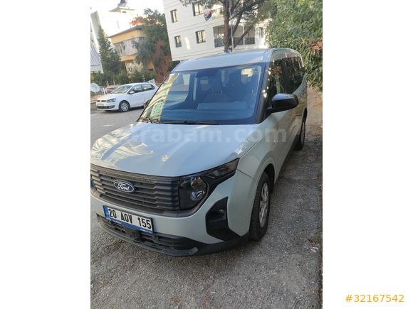 Ford Tourneo Courier 1.0 EcoBoost Deluxe Otomatik