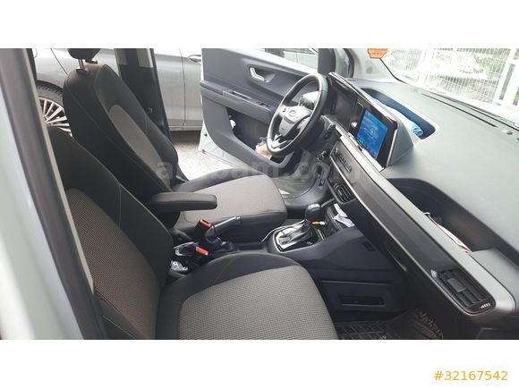 Ford Tourneo Courier 1.0 EcoBoost Deluxe Otomatik