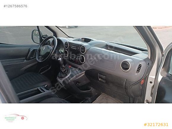 2011 PARTNER TEPE 1.6 HDİ 190 BİNDE ORJİNAL
