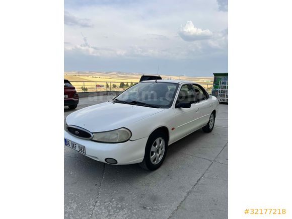 Sahibinden Yeni Muayeneli  Ford Mondeo 2.0 Ghia 1997 Model 