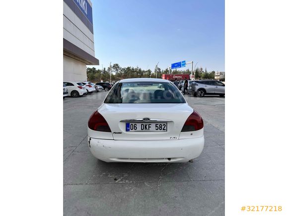 Sahibinden Yeni Muayeneli  Ford Mondeo 2.0 Ghia 1997 Model 