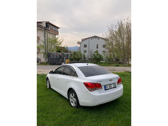 Sahibinden Chevrolet Cruze 1.6 LS Plus 2011 Model