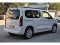 2023 OPEL COMBO (senetle taksitlendirme seçeneğimiz vardır)