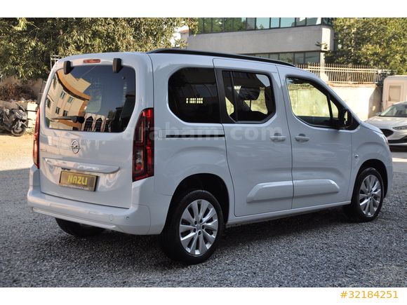 2023 OPEL COMBO (senetle taksitlendirme seçeneğimiz vardır)