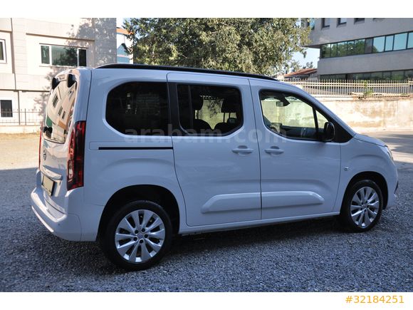 2023 OPEL COMBO (senetle taksitlendirme seçeneğimiz vardır)