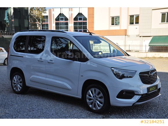 2023 OPEL COMBO (senetle taksitlendirme seçeneğimiz vardır)