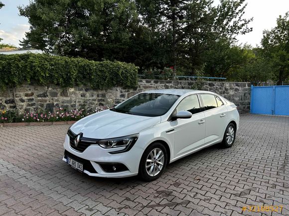 Sahibinden Renault Megane 1.5 dCi Touch 2017 Model 