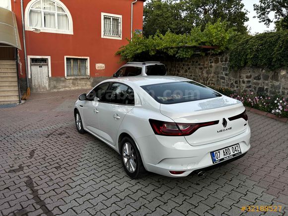Sahibinden Renault Megane 1.5 dCi Touch 2017 Model 