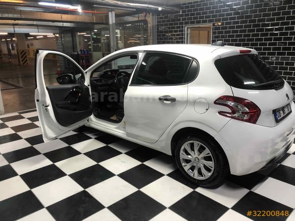 Sahibinden Peugeot 208 1.2 PureTech Access 2015 Model 
