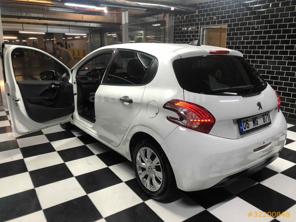 Sahibinden Peugeot 208 1.2 PureTech Access 2015 Model 