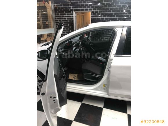 Sahibinden Peugeot 208 1.2 PureTech Access 2015 Model 