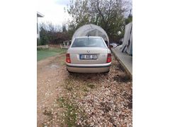 Sahibinden Skoda Fabia 1.4 TDI Ambiente 2006 Model ön 4 lastik sıfır   geri dönüş kamerası hız sabitleyici klima aktif elektrikli aynalar