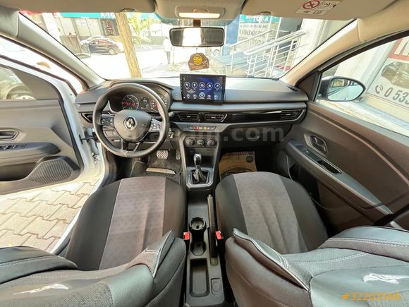 Sahibinden Renault Taliant 1.0 Tce Joy 2023 Model