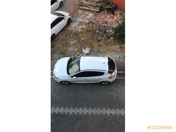 Sahibinden Renault Megane 1.5 dCi Privilege 2012 Model 