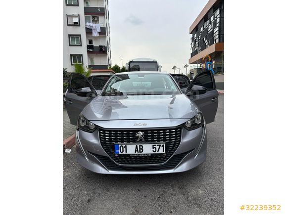 Sahibinden Peugeot 208 1.2 PureTech Active  2022 Model
