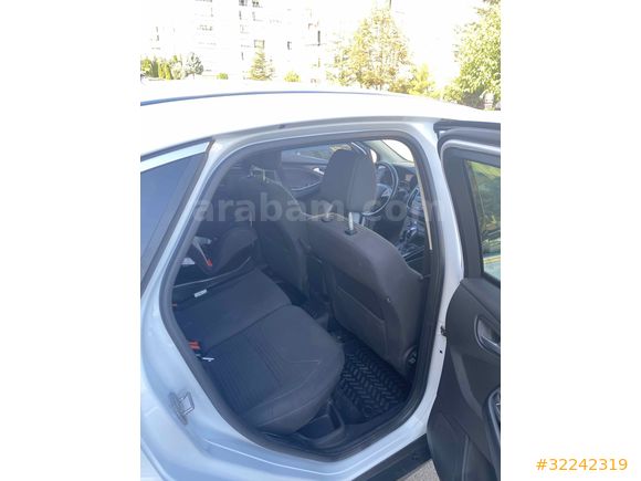 Sahibinden Ford Focus 1.6 Ti-VCT Titanium 2016 Model 