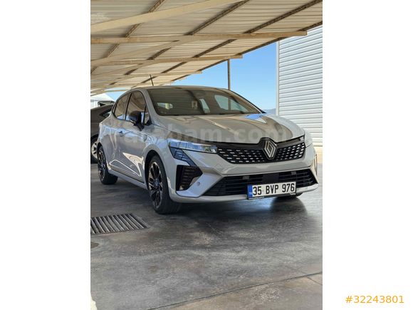 Sahibinden Renault Clio 1.6 E-Tech Techno Esprit Alpine 2023 Model 