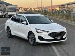 2023 TERTEMİZ OTOMATİK VİTES CAR PLAY TİTANİUM STİL DİZEL FOCUS