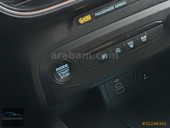 2023 TERTEMİZ OTOMATİK VİTES CAR PLAY TİTANİUM STİL DİZEL FOCUS