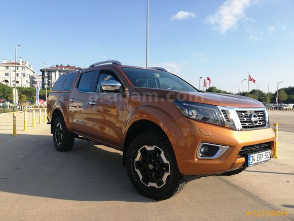 SAHİBİNDEN NAVARA 2021 MODEL 4x4 GARAJ ARABASI