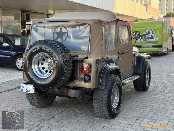 OTOMATİK 1981 MODEL JEEP CJ-8