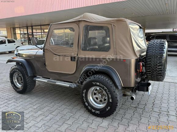 OTOMATİK 1981 MODEL JEEP CJ-8