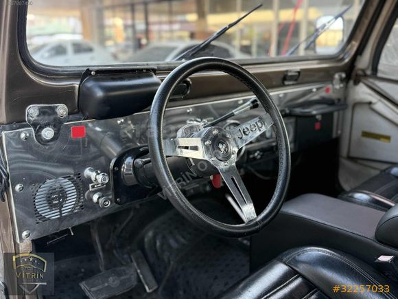 OTOMATİK 1981 MODEL JEEP CJ-8
