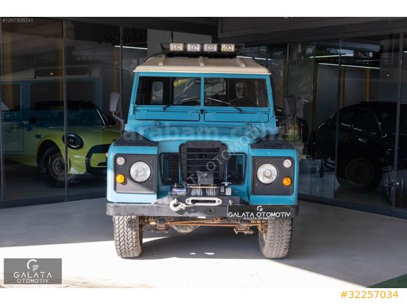 'GALATA' 1976 LAND ROVER DEFENDER KLASİK