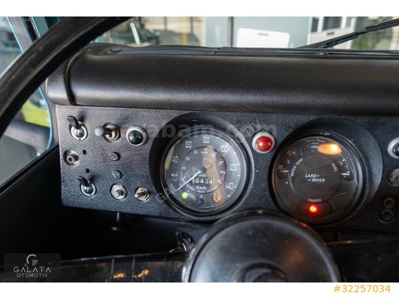 'GALATA' 1976 LAND ROVER DEFENDER KLASİK
