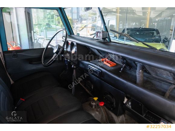 'GALATA' 1976 LAND ROVER DEFENDER KLASİK