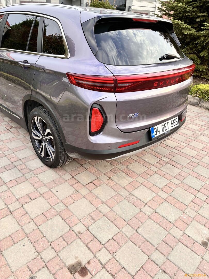 Sahibinden Skywell ET5 Premium 2022 Model İstanbul 87.000 km Gri 3